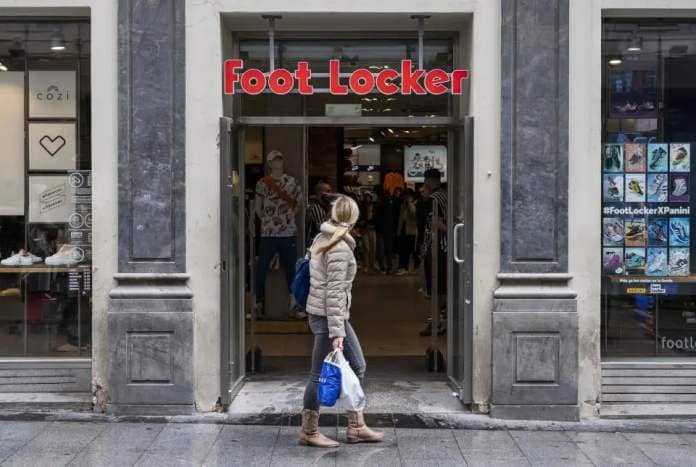 MADRID, SPAIN - 2022/04/23: A pedestrian walks past the American multinational sportswear and footwear retailer, Foot Locker store in Spain. (Photo by Xavi Lopez/SOPA Images/LightRocket via Getty Images)