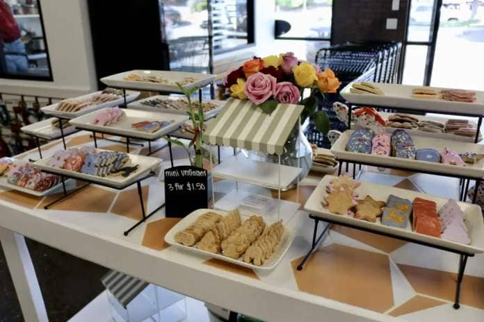 Homemade dog treats by Amiyo Gill with Doggie Bakes are pictured inside Whisker and Bone in St. George, Utah, May 18, 2023 | Photo by Jessi Bang, St. George News