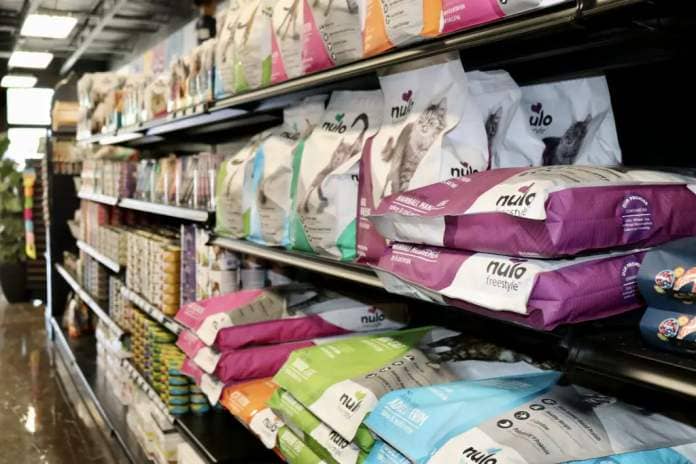 Healthy pet food lines the shelves inside Whisker and Bone in St. George, Utah, May 18, 2023 | Photo by Jessi Bang, St. George News
