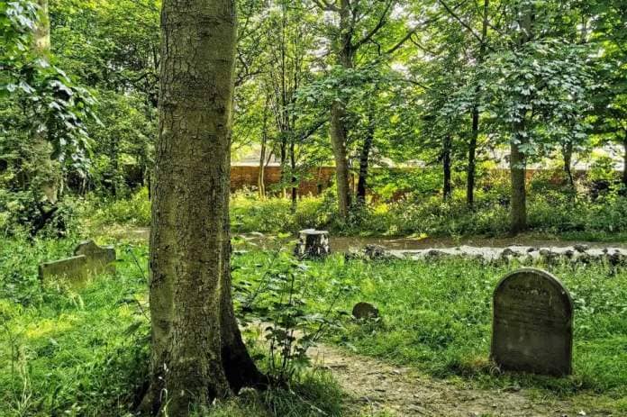 Explore the hidden pet cemetery, lost in a Wakefield park. (Photo: Lost Places & Forgotten Faces)