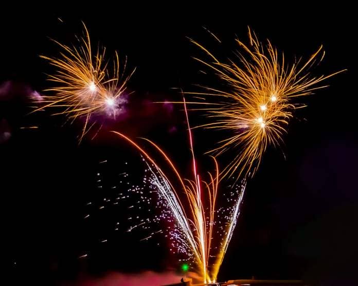 It is safer to enjoy fireworks at an organised display, Advice Direct Scotland suggests.