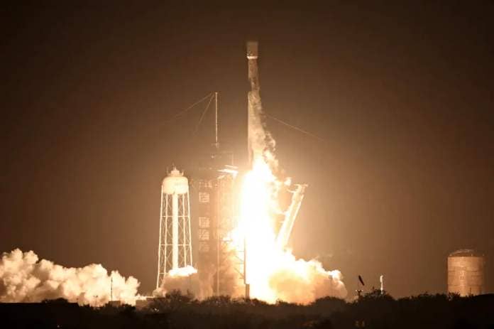 A SpaceX Falcon 9 rocket carrying the Odysseus lunar lander lifts off from Kennedy Space Center in Cape Canaveral, Fla.