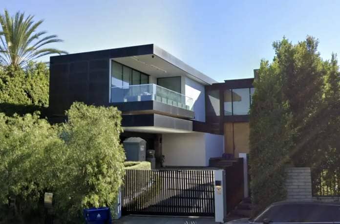 Previously owned by Trevor Noah, the glassy house was vacant for much of VanderZanden’s 3.5 years of ownership.