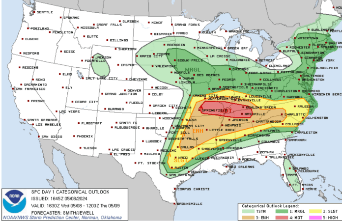Severe weather risk areas